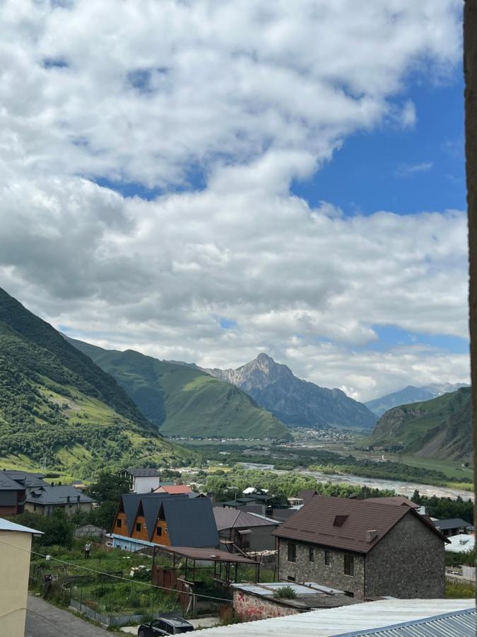 Planet Kazbegi Hotel Buitenkant foto